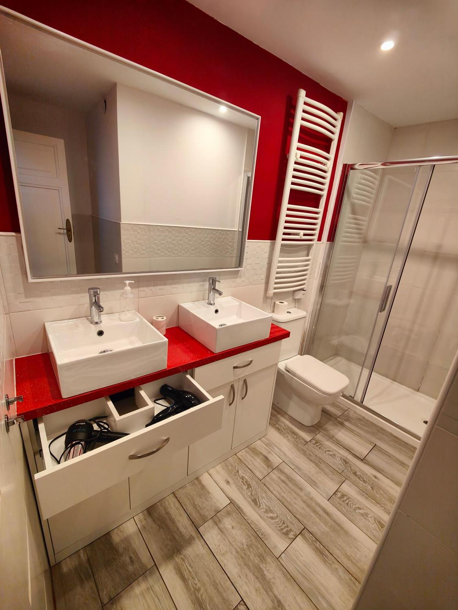 Rua Nova Apartment 28, 3 Dormitorios, Wifi, Ps4 Y Netflix, A 200M Catedral Santiago de Compostela Exterior foto